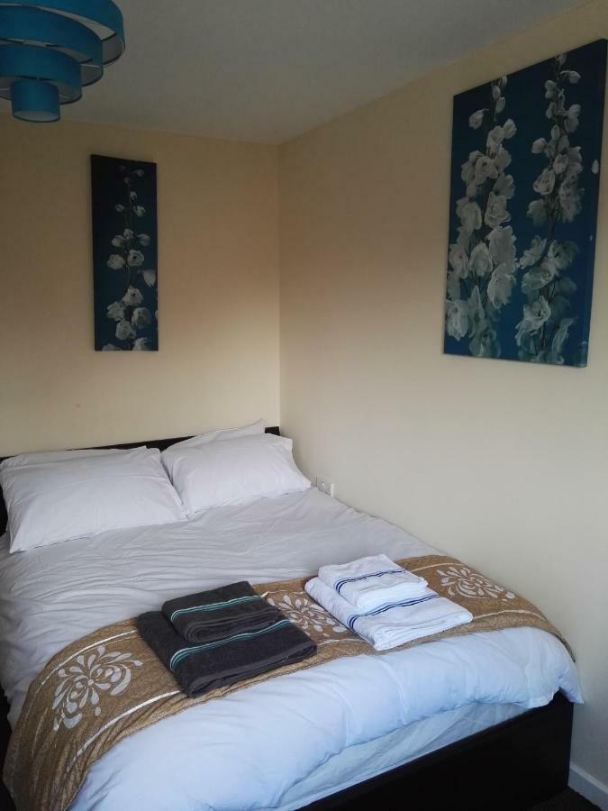 Richflo Holiday Rentals Манчестер Экстерьер фото