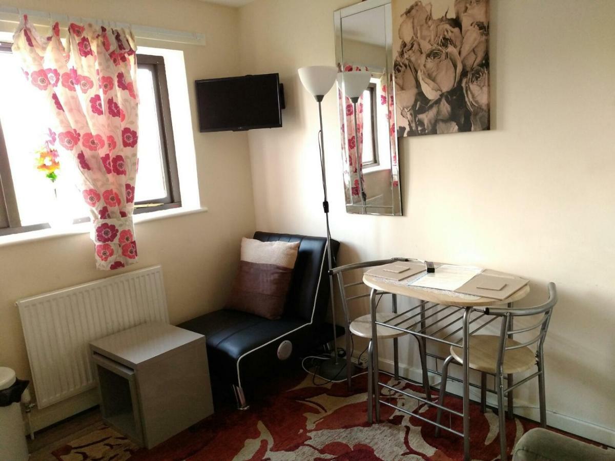 Richflo Holiday Rentals Манчестер Экстерьер фото