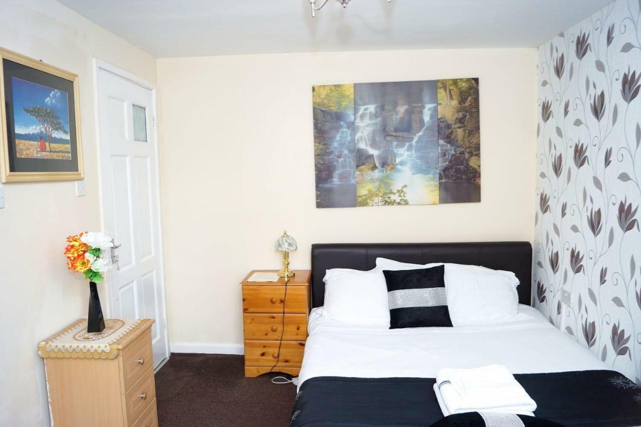 Richflo Holiday Rentals Манчестер Экстерьер фото