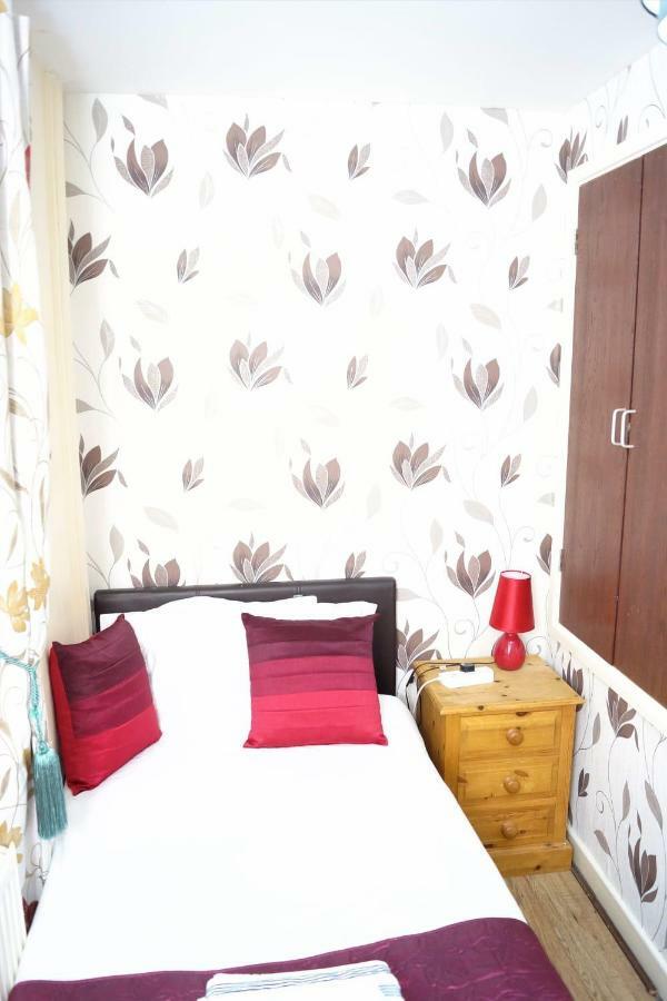 Richflo Holiday Rentals Манчестер Экстерьер фото