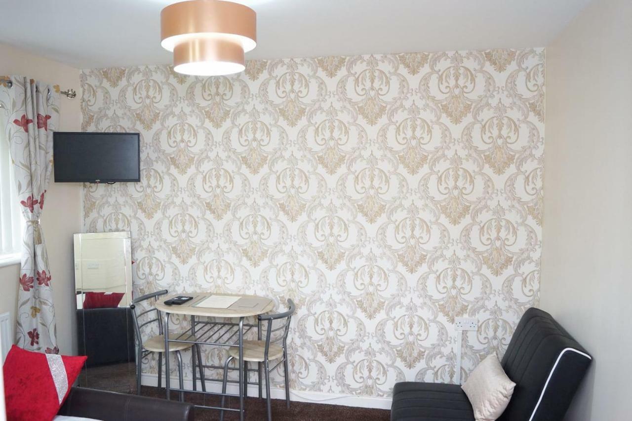 Richflo Holiday Rentals Манчестер Экстерьер фото