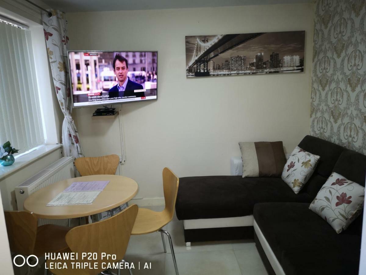Richflo Holiday Rentals Манчестер Экстерьер фото